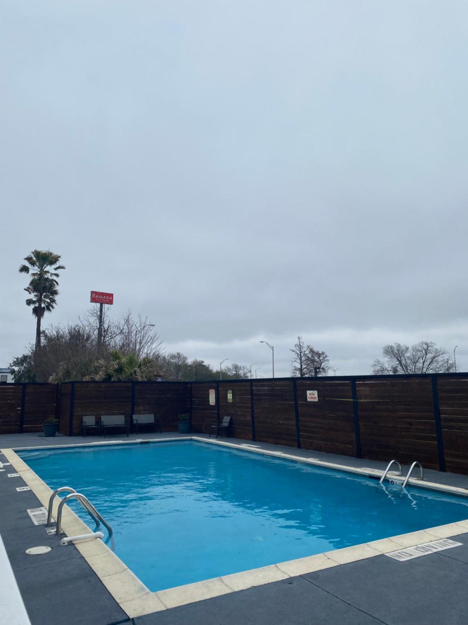 Hotel 10 Extended Stay New Orleans Exterior photo